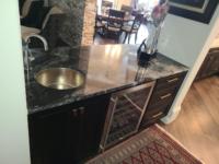 Maitland, Ebony Mitered Flat Panel Butler Pantry with Seedy Glass 02