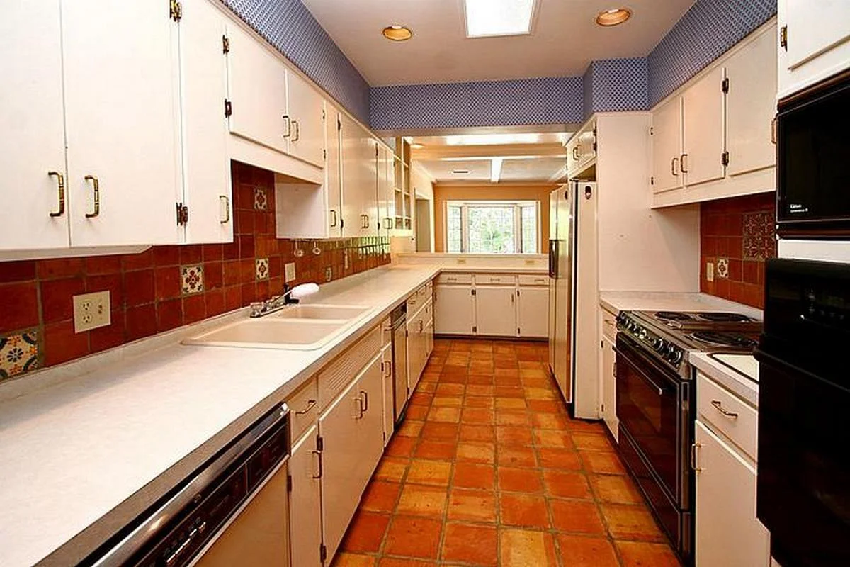 Orlando, Traditional Black and White Kitchen Before 1